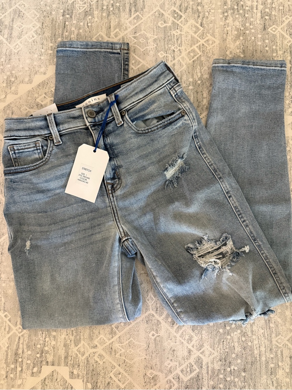NWT Eunina Rocky High Rise Boyfriend Jeans